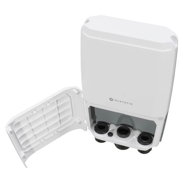 Mikrotik FiberBox Plus (CRS305-1G-4S+OUT) Комутатор 4 порти керований 99-00014012 фото